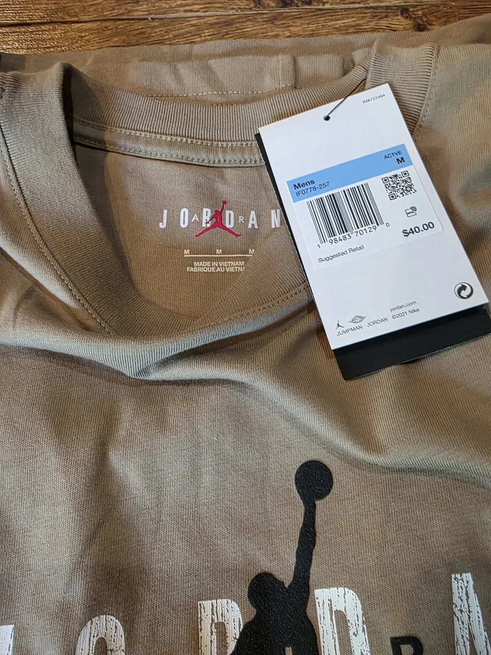3 Piece Bundle Jordan T Shirts Mens MED.
